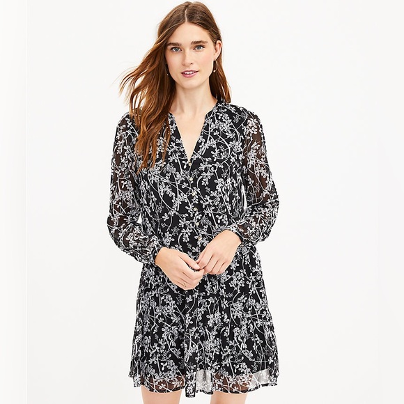 LOFT Dresses & Skirts - Loft Vine Drop Waist Shirtdress Size M NWOT